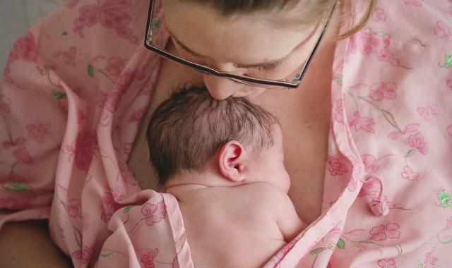 Breastfeeding and smoking or vaping Australian Breastfeeding